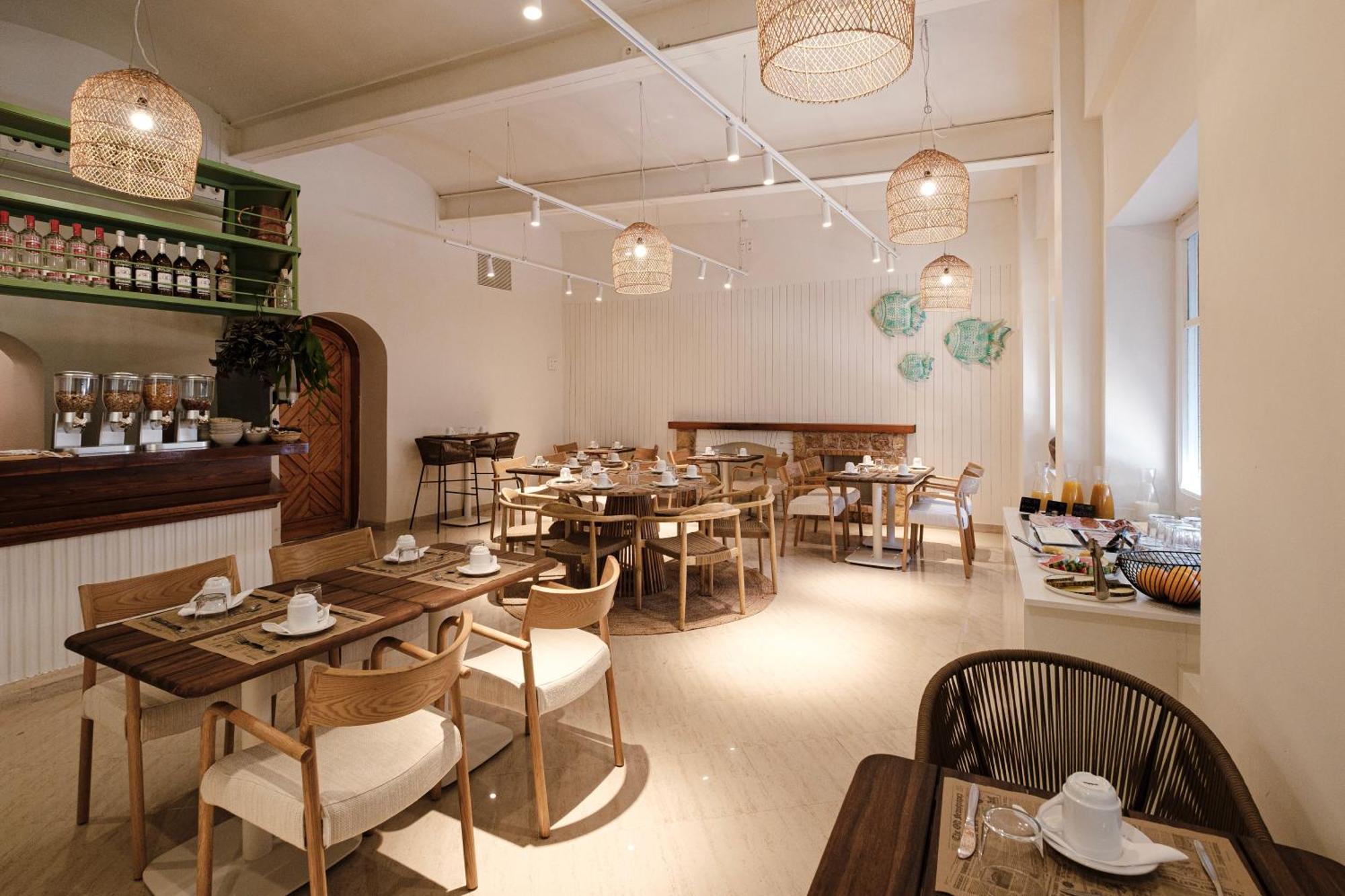 Hotel Bon Repos 라메틀라 데 마르 외부 사진